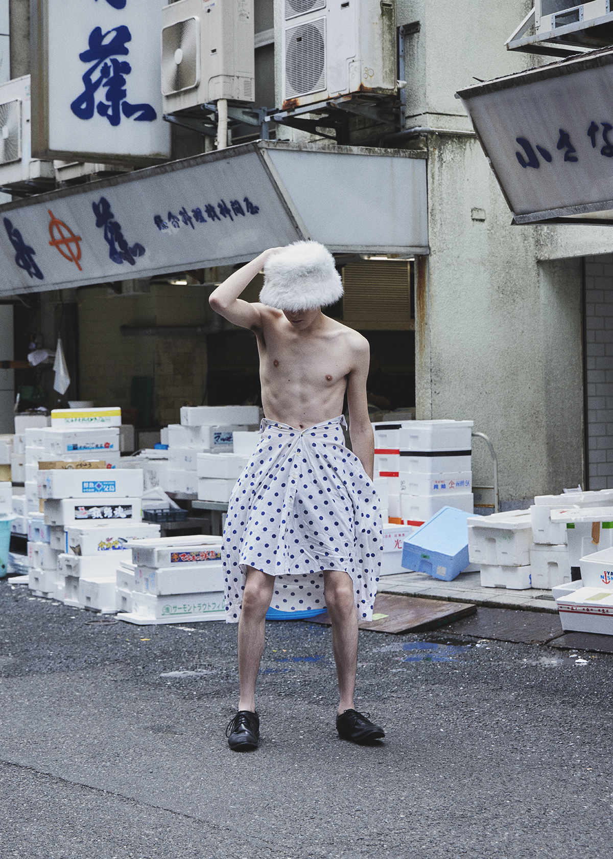 Container_Love_Tsuyoshi_Mirko Kraljević_3c